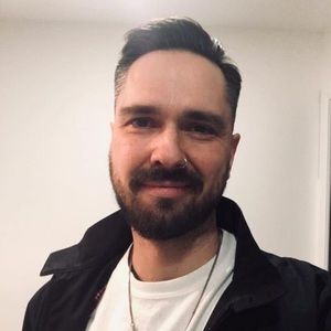 Meet your Posher, Woo